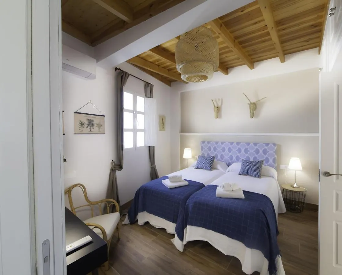 Green-Apartments Mansion Blue Catedral Seville