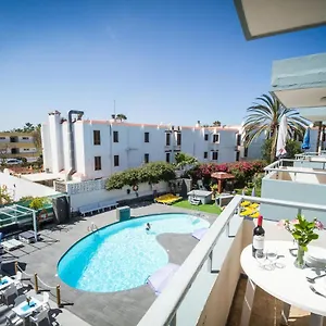 apartamentos-nara.in-canary-islands.com/