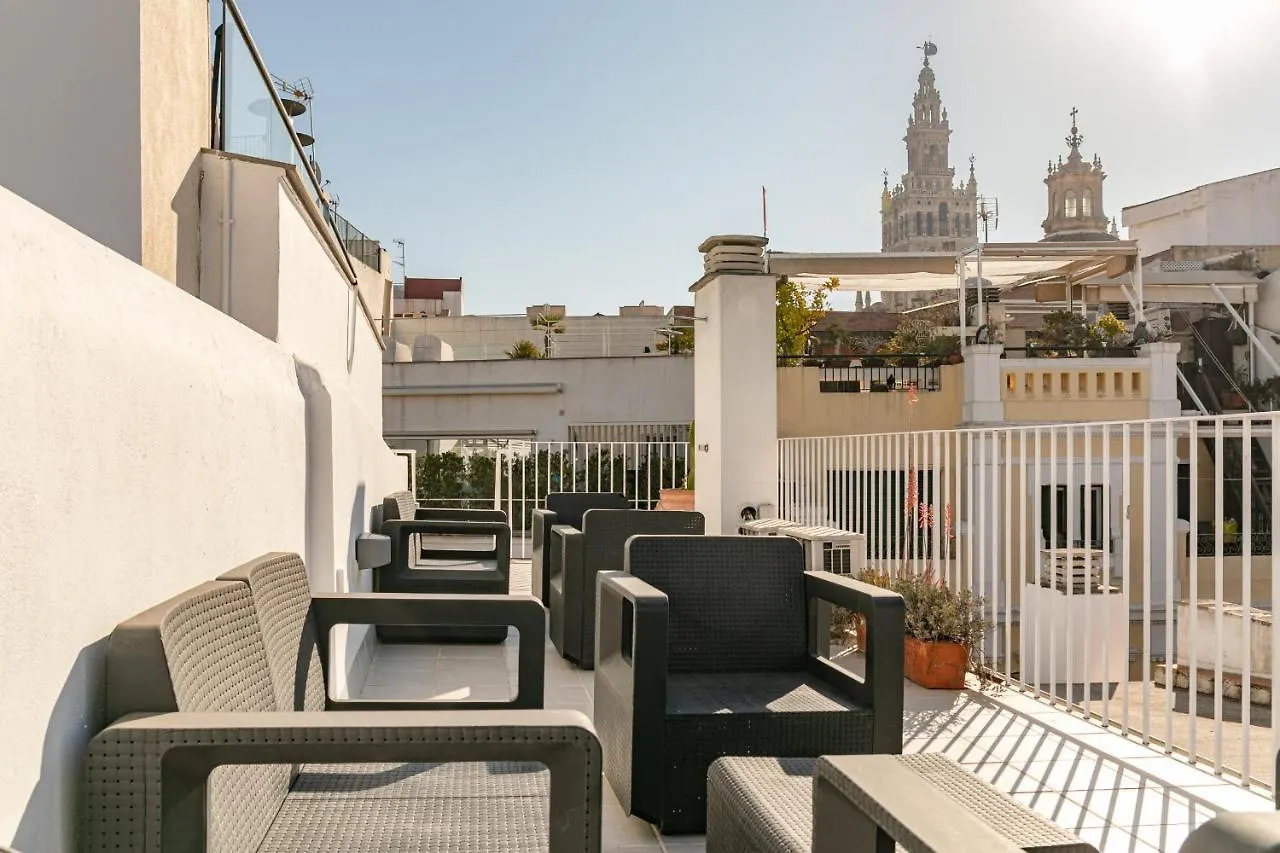 Green-Apartments Mansion Blue Catedral Seville Apartment